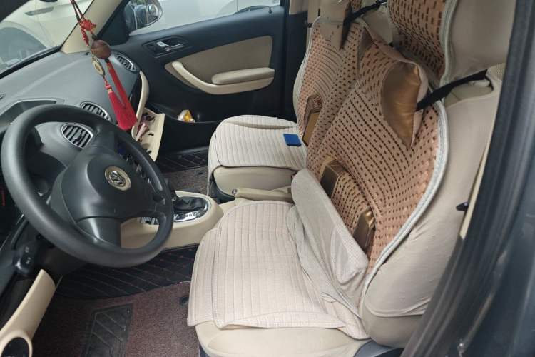 Used Volkswagen Lavida 2011 2.0L Automatic Premium Edition Left Front Seat