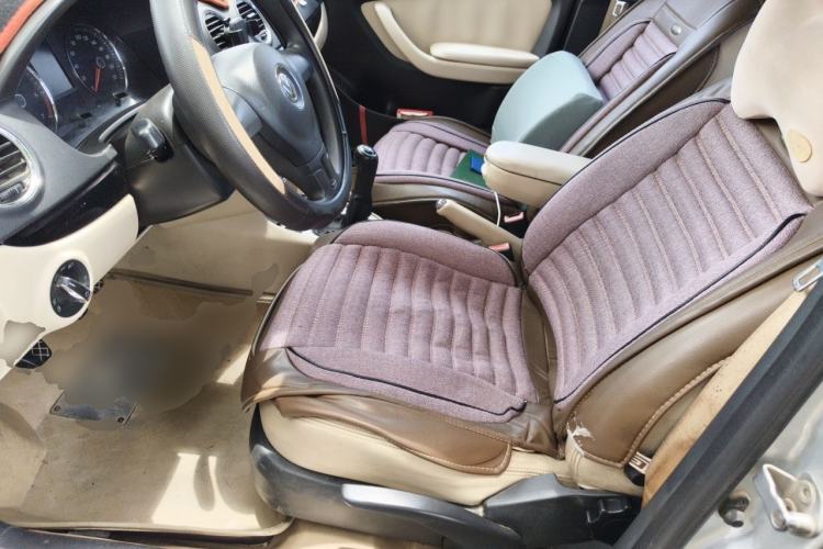 Used Volkswagen Lavida 2011 1.6L Manual - Premium Edition Left Front Seat
