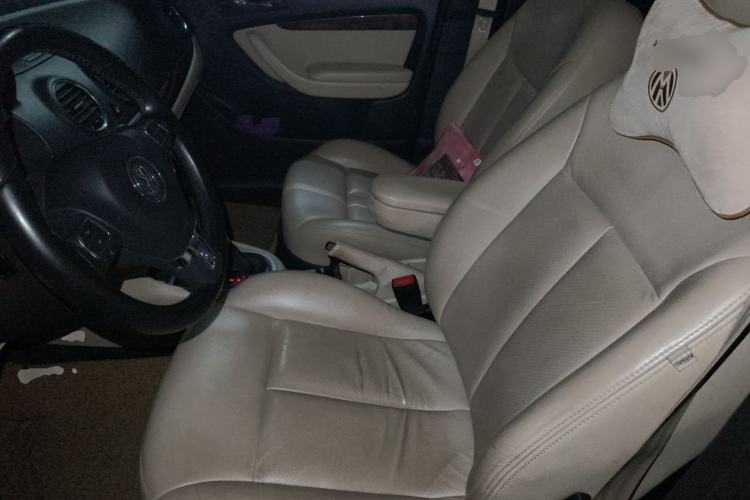 Used Volkswagen Lavida 2011 1.4 TSI DSG Prestige Edition Left Front Seat