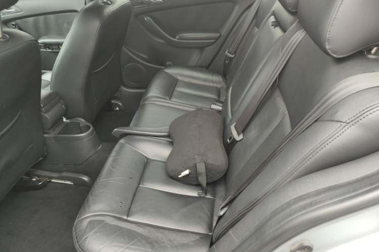 Used Volkswagen Lavida 2011 1.4 TSI DSG Prestige Edition Left Rear Seat