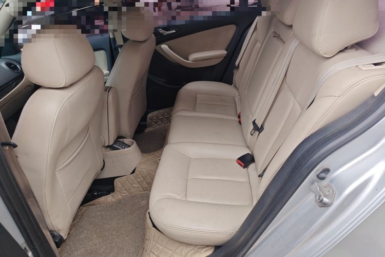 Used Volkswagen Lavida 2011 1.6L Automatic Premium Edition Left Rear Seat