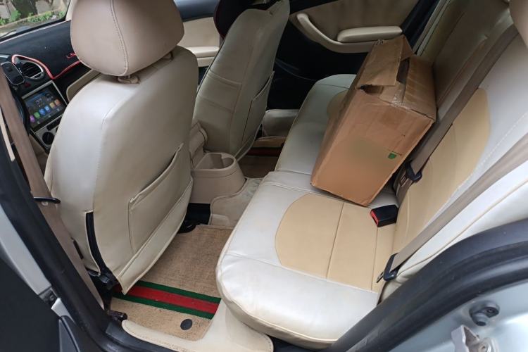 Used Volkswagen Lavida 2011 1.4 TSI DSG Prestige Edition Left Rear Seat