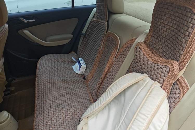 Used Volkswagen Lavida 2011 1.6L Manual Joy Version Left Rear Seat