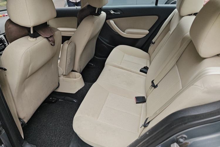 Used Volkswagen Lavida 2011 1.6L Manual Joy Version Left Rear Seat
