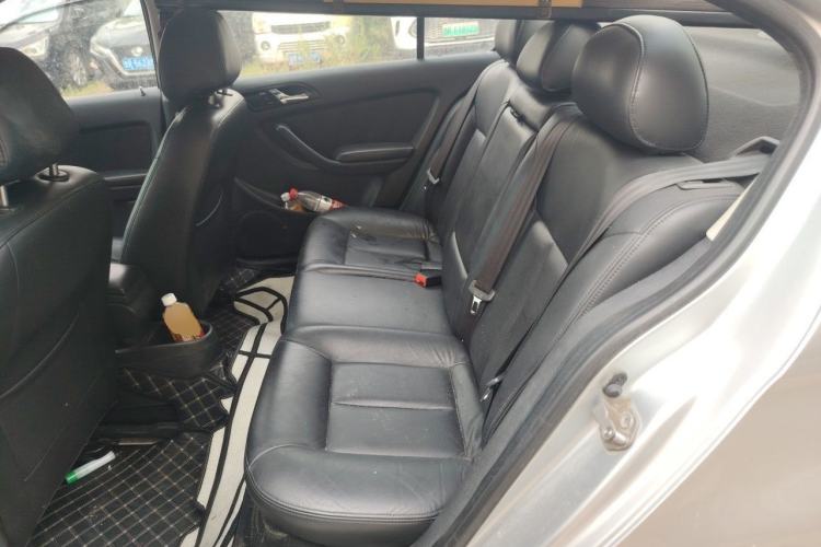 Used Volkswagen Lavida 2011 1.6L Automatic Premium Edition Left Rear Seat