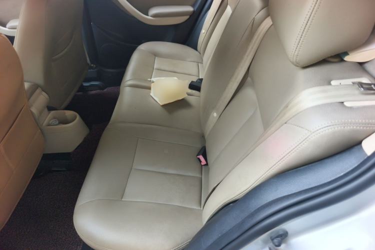 Used Volkswagen Lavida 2011 1.6L Automatic PinYou Edition Left Rear Seat