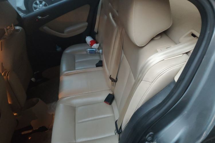 Used Volkswagen Lavida 2011 1.6L Automatic Premium Edition Left Rear Seat