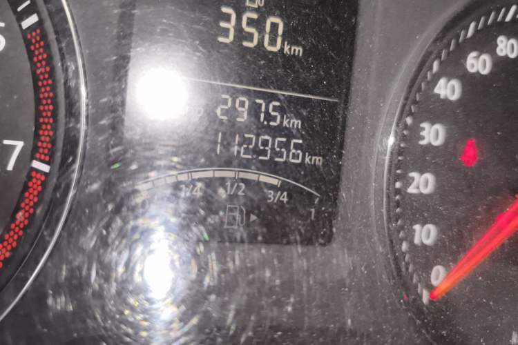 Used Volkswagen Lavida 2011 1.4 TSI DSG Prestige Edition Odometer Close Up