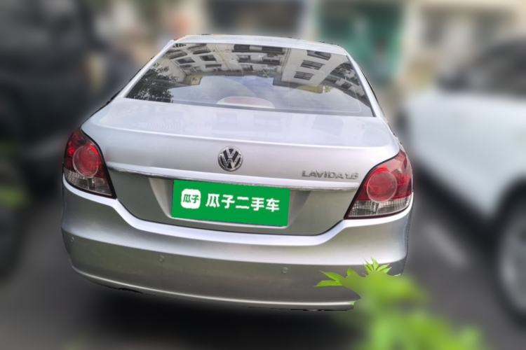 Used Volkswagen Lavida 2011 1.6L Automatic PinYou Edition Rear