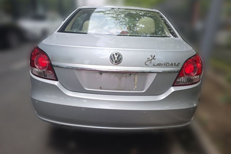 Used Volkswagen Lavida 2011 1.6L Automatic Premium Edition Rear