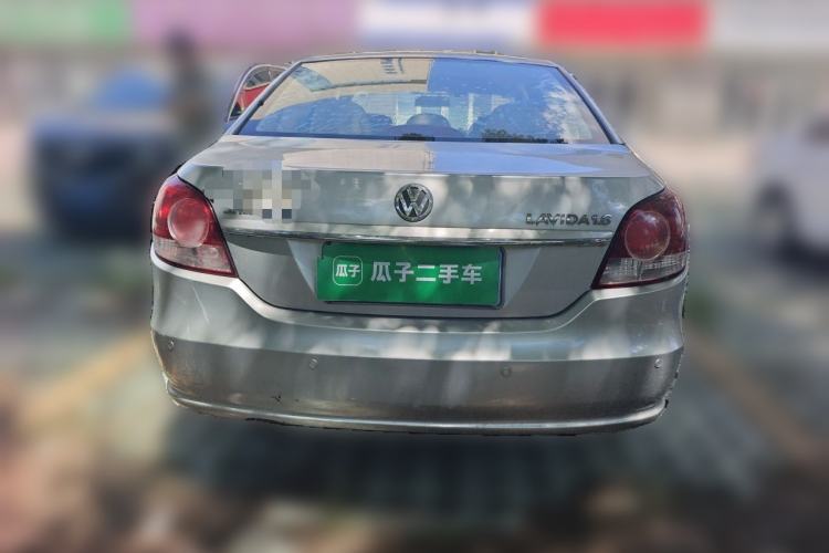 Used Volkswagen Lavida 2011 1.6L Manual - Premium Edition Rear