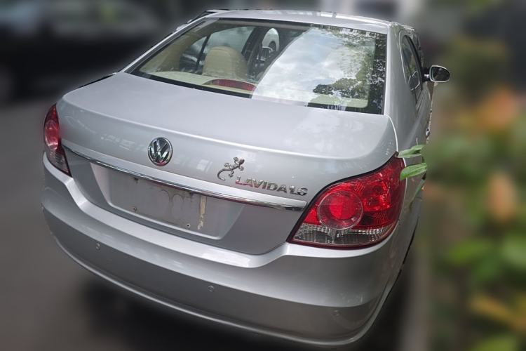 Used Volkswagen Lavida 2011 1.6L Automatic Premium Edition Rear Right 45 Deg