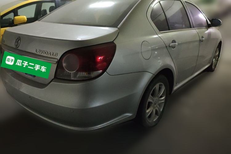 Used Volkswagen Lavida 2011 1.6L Automatic Premium Edition Rear Right 45 Deg