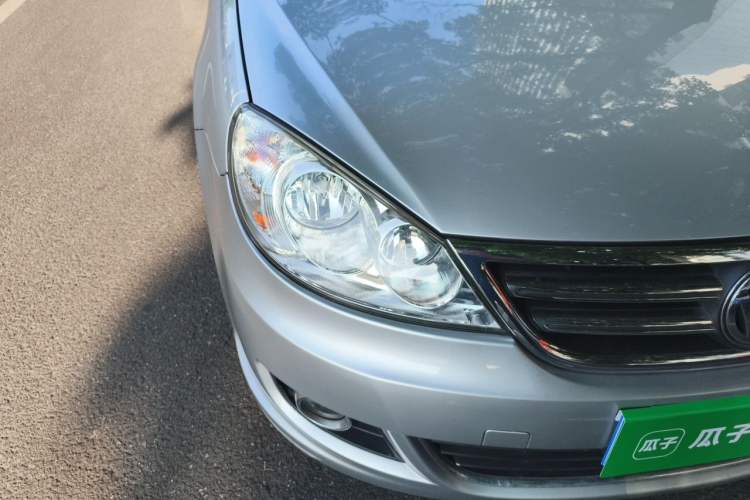 Used Volkswagen Lavida 2011 1.4 TSI DSG Prestige Edition Right Front Headlight