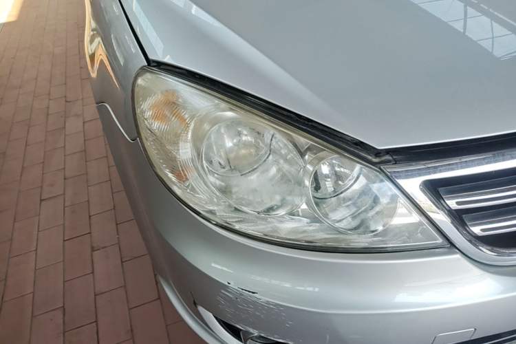Used Volkswagen Lavida 2011 1.4 TSI DSG Prestige Edition Right Front Headlight