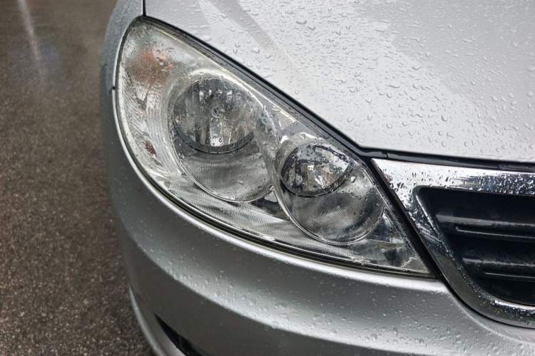 Used Volkswagen Lavida 2011 1.6L Manual Joy Version Right Front Headlight