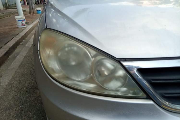 Used Volkswagen Lavida 2011 1.6L Manual Joy Version Right Front Headlight