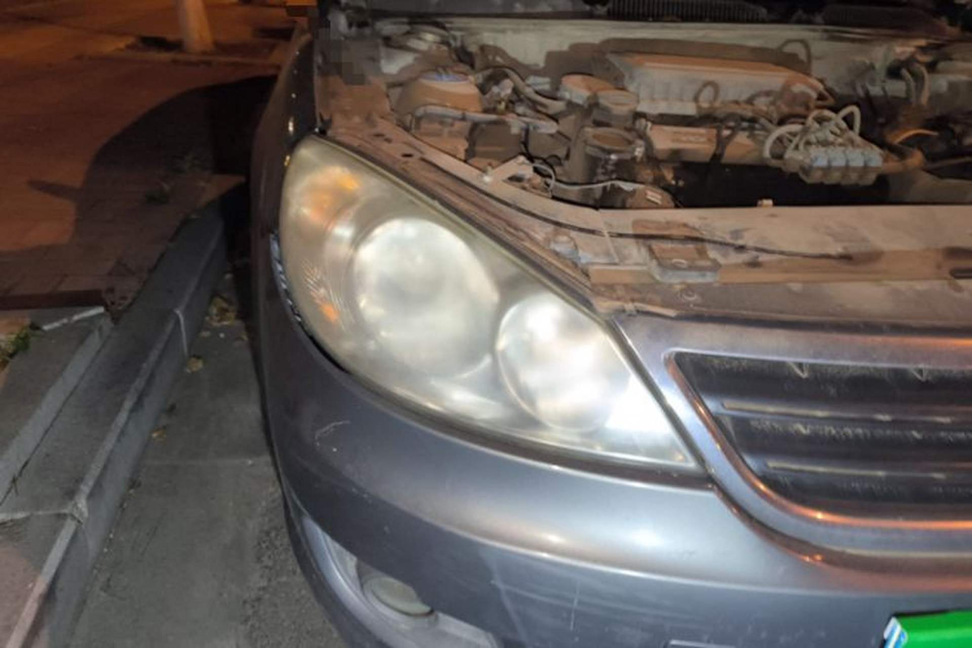 Used Volkswagen Lavida 2011 1.6L Manual Joy Version Right Front Headlight