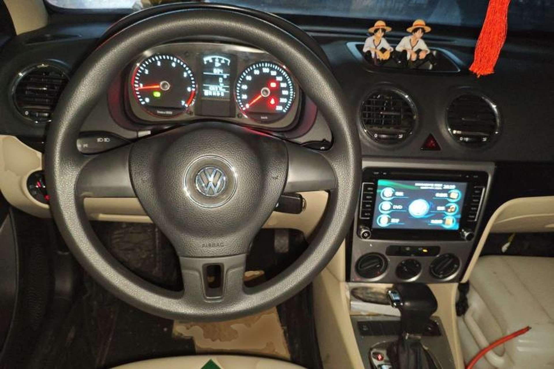 Used Volkswagen Lavida 2011 1.6L Automatic Premium Edition Steering Wheel