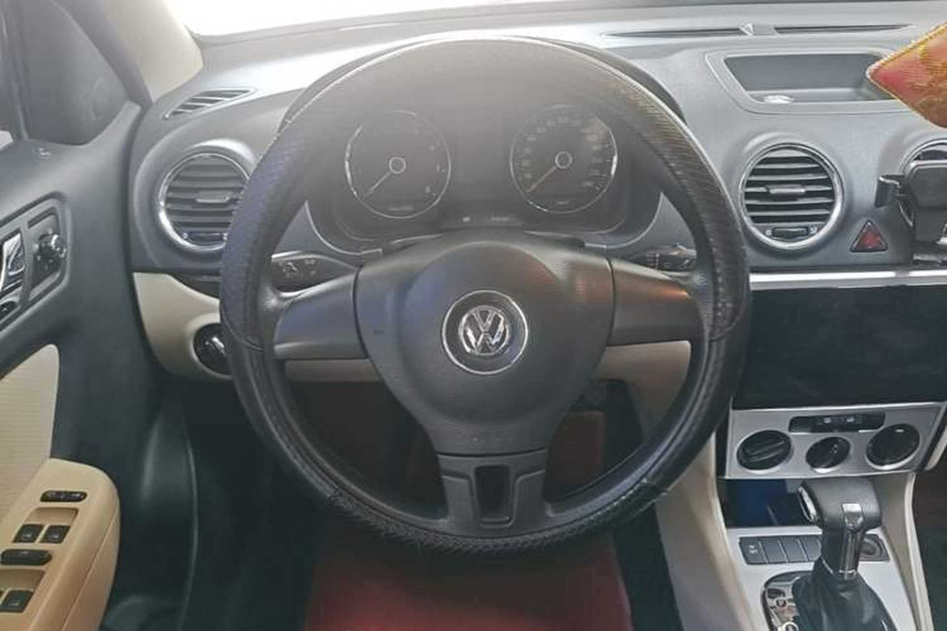 Used Volkswagen Lavida 2011 1.4 TSI DSG Prestige Edition Steering Wheel