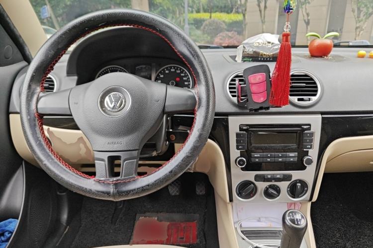 Used Volkswagen Lavida 2011 1.6L Manual Joy Version Steering Wheel