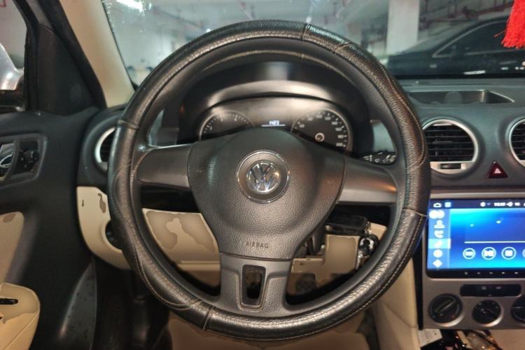 Used Volkswagen Lavida 2011 1.6L Manual Joy Version Steering Wheel