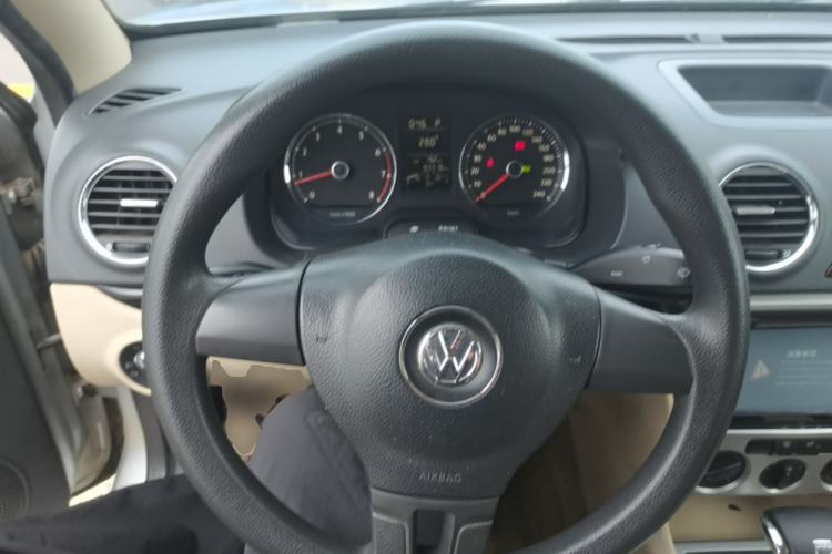Used Volkswagen Lavida 2011 1.4 TSI DSG Prestige Edition Steering Wheel
