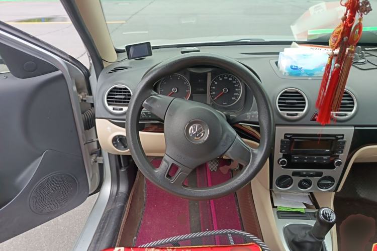 Used Volkswagen Lavida 2011 1.6L Manual Joy Version Steering Wheel