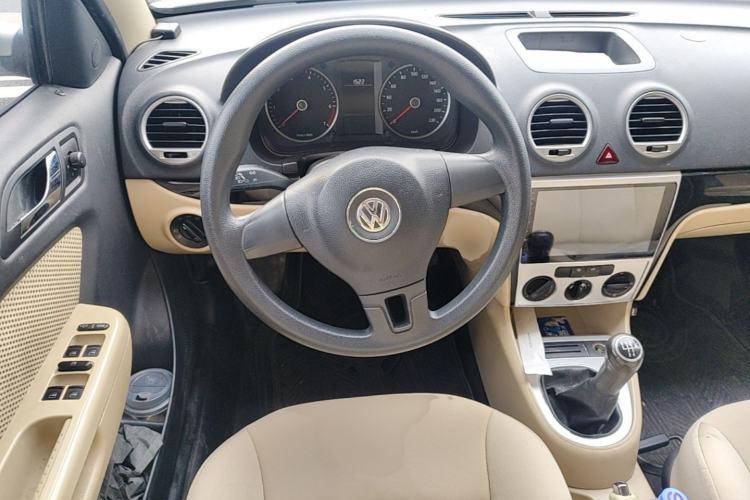 Used Volkswagen Lavida 2011 1.6L Manual Joy Version Steering Wheel