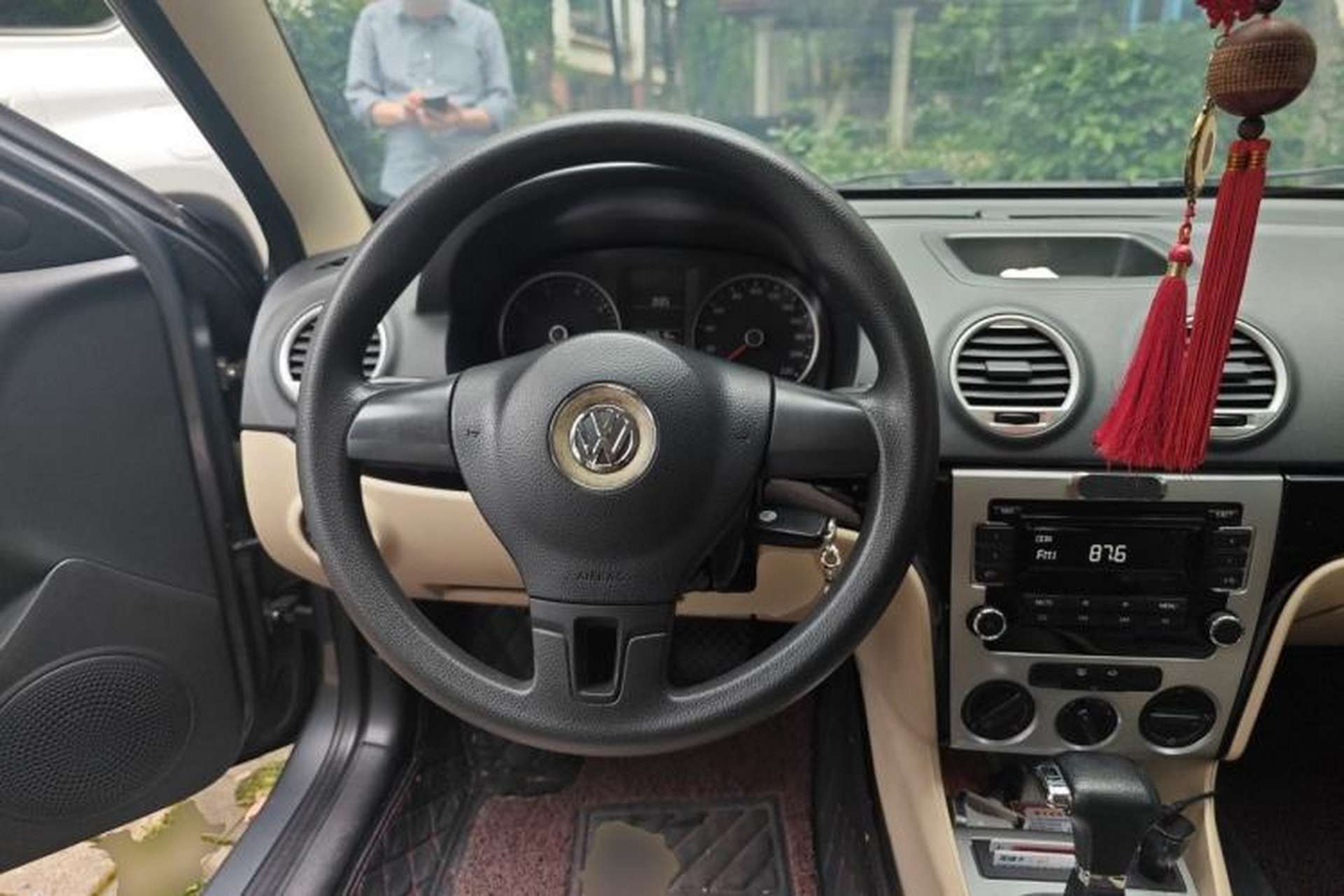 Used Volkswagen Lavida 2011 2.0L Automatic Premium Edition Steering Wheel