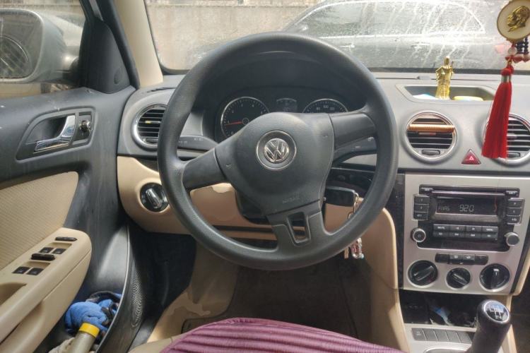 Used Volkswagen Lavida 2011 1.6L Manual Joy Version Steering Wheel