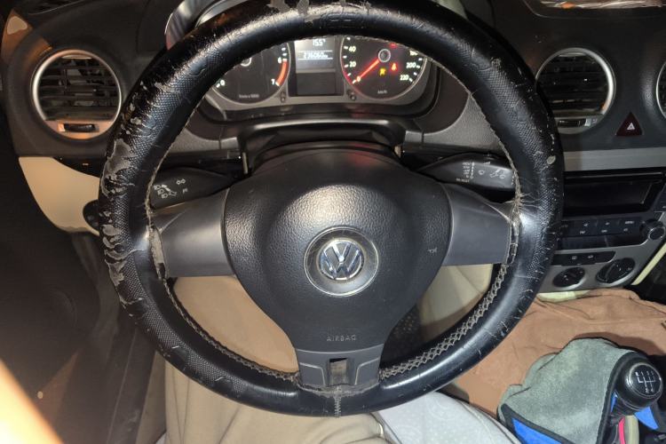 Used Volkswagen Lavida 2011 1.6L Manual Joy Version Steering Wheel
