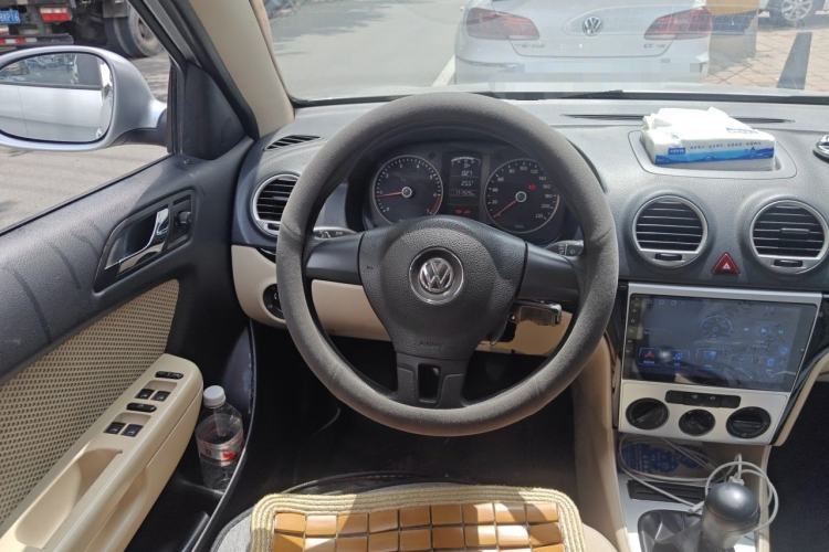 Used Volkswagen Lavida 2011 1.6L Manual Joy Version Steering Wheel