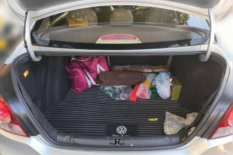 Used Volkswagen Lavida 2011 1.4 TSI DSG Prestige Edition Trunk
