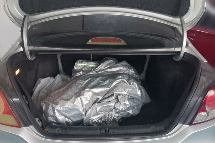 Used Volkswagen Lavida 2011 1.6L Automatic Premium Edition Trunk