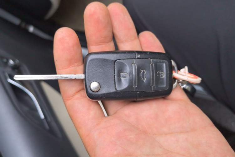 Used Volkswagen Lavida 2011 1.6L Automatic PinYou Edition Vehicle Key