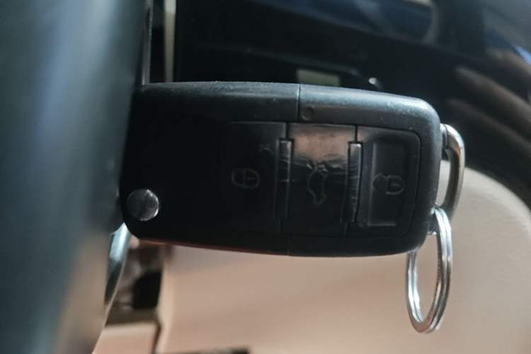 Used Volkswagen Lavida 2011 1.4 TSI DSG Prestige Edition Vehicle Key