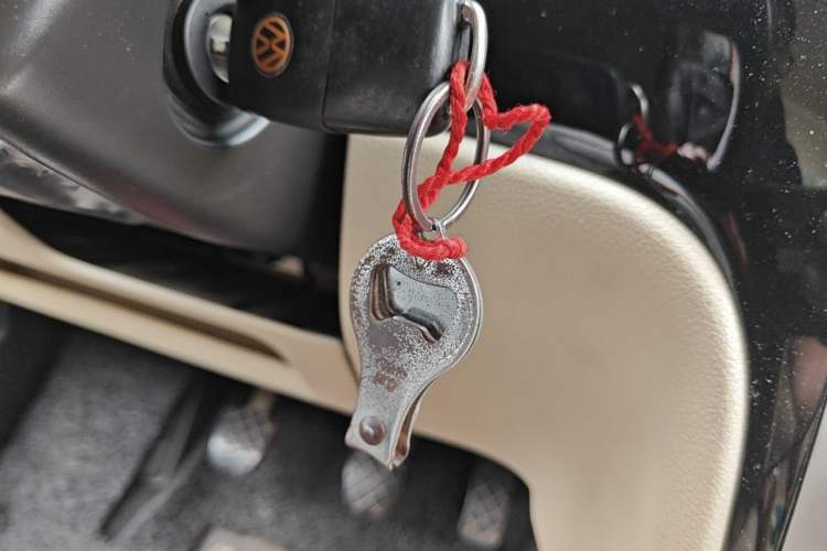 Used Volkswagen Lavida 2011 1.6L Manual Joy Version Vehicle Key