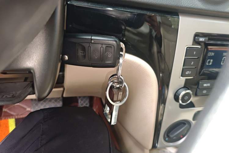 Used Volkswagen Lavida 2011 1.4 TSI DSG Prestige Edition Vehicle Key