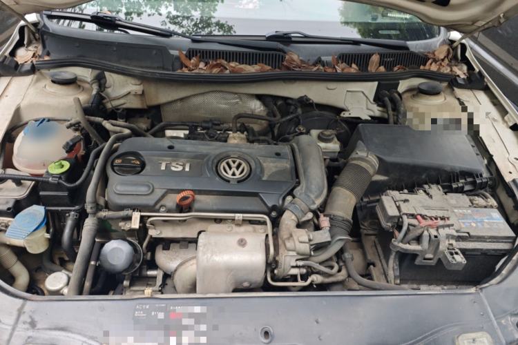 Used Volkswagen Lavida 2011 1.4 TSI DSG Prestige Edition Engine Bay