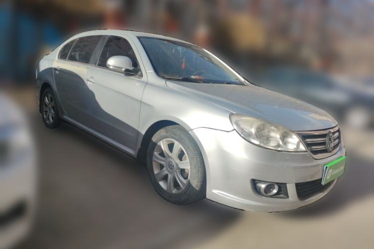 Used Volkswagen Lavida 2011 1.4 TSI Manual Prestige Edition Front Right 45 Deg