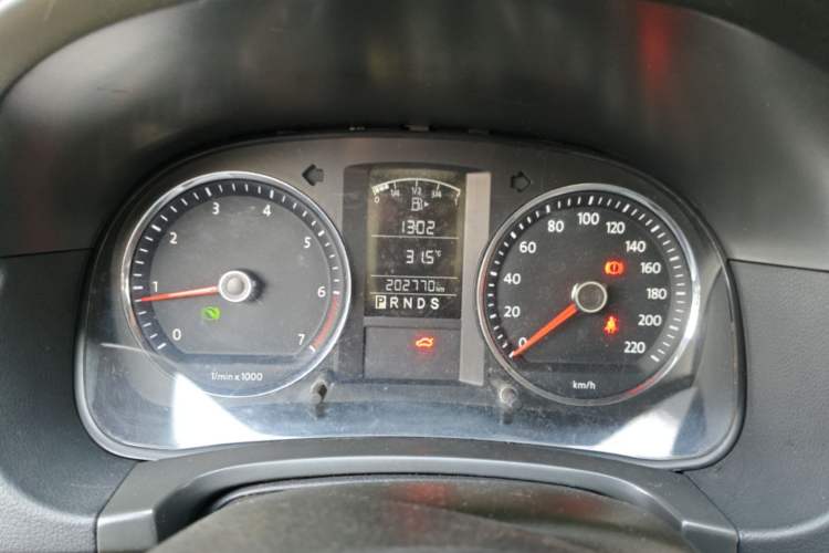 Used Volkswagen Lavida 2011 1.6L Automatic PinYou Edition Instrument Cluster