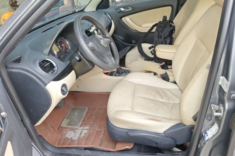 Used Volkswagen Lavida 2011 1.6L Automatic PinYou Edition Left Front Seat