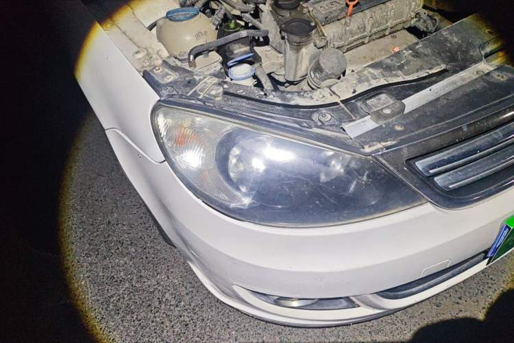Used Volkswagen Lavida 2011 1.6L Manual Joy Version Right Front Headlight