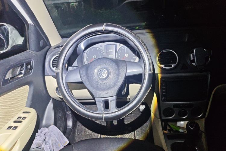 Used Volkswagen Lavida 2011 1.6L Manual Joy Version Steering Wheel