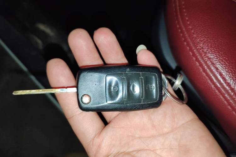 Used Volkswagen Lavida 2011 1.6L Automatic PinYou Edition Vehicle Key