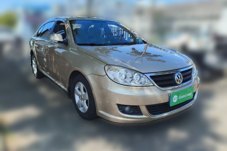 Used Volkswagen Lavida 2011 1.6L Manual Joy Version Front Right 45 Deg
