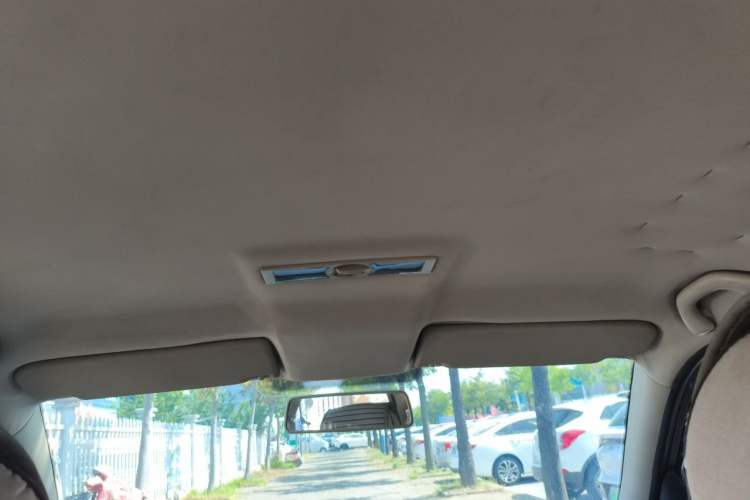 Used Volkswagen Lavida 2011 1.6L Manual Joy Version Headliner