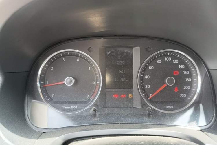 Used Volkswagen Lavida 2011 1.6L Manual - Premium Edition Instrument Cluster