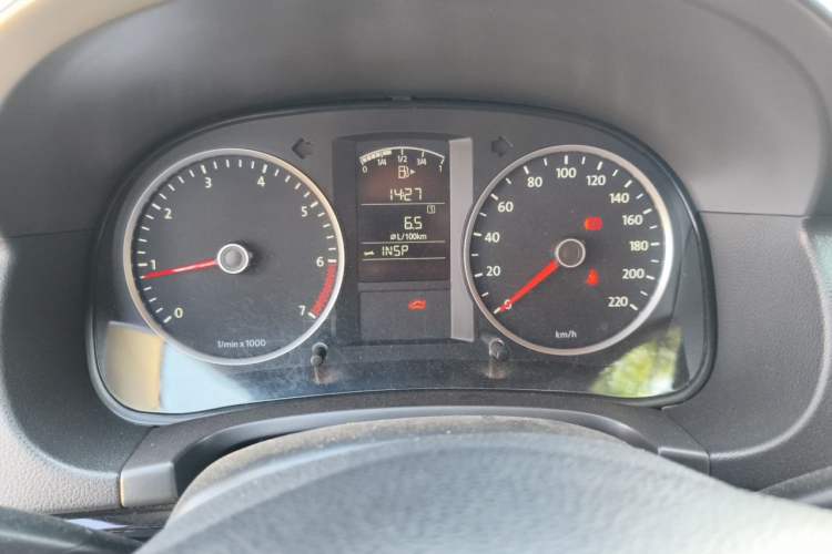 Used Volkswagen Lavida 2011 1.6L Manual Joy Version Instrument Cluster